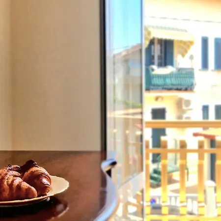 Centro Wifi, Parcheggio E Relax * チヴィタノーヴァ・マルケ